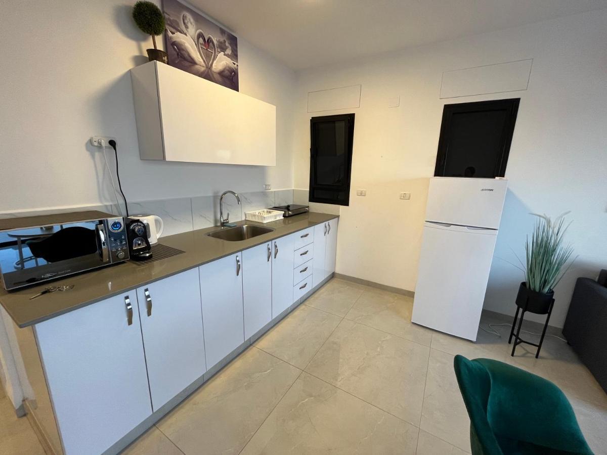 נופש בעמק Apartment Poriyya ภายนอก รูปภาพ